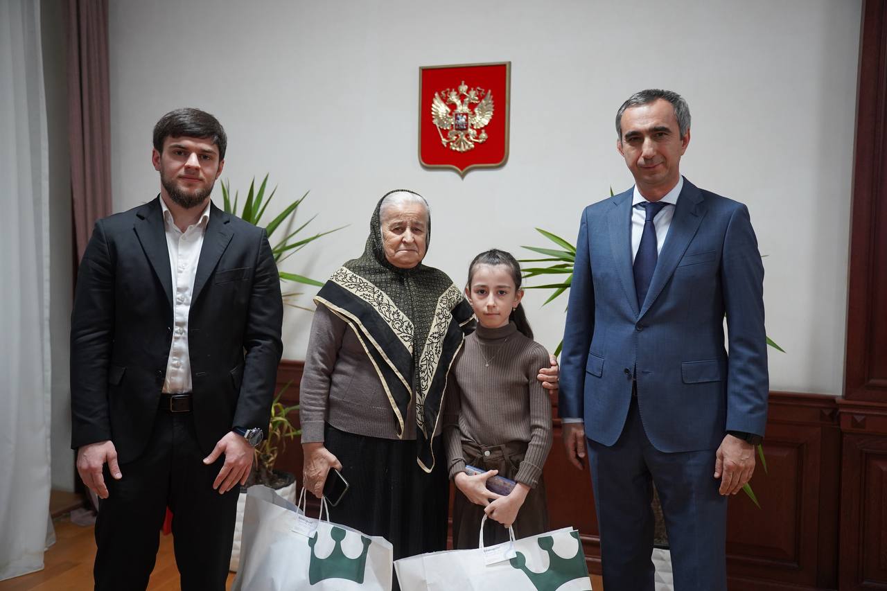 Глава Минимущества встретился с семьями участников СВО